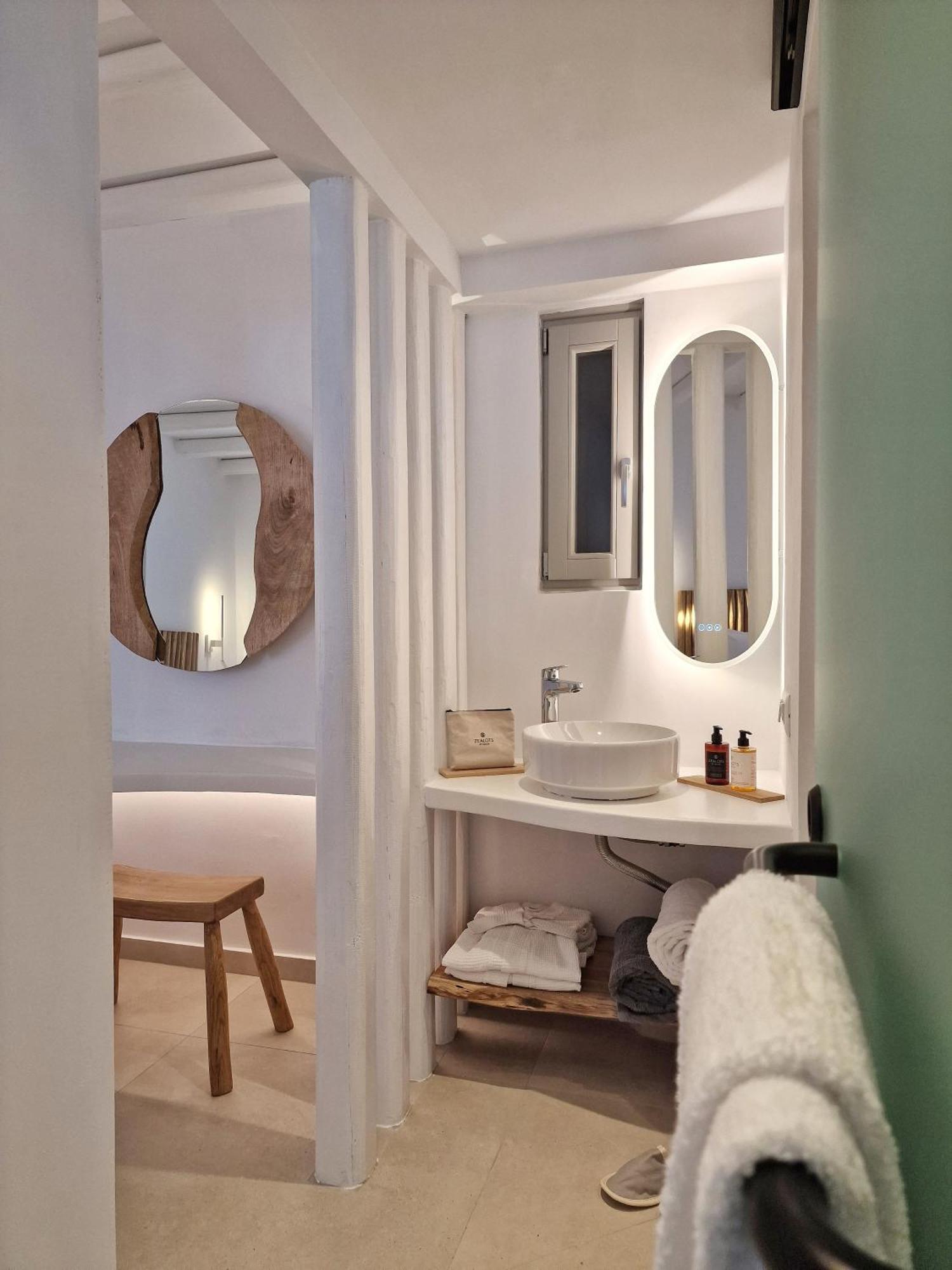 Agada Folegandros Suites & Villas Ano Meria Exterior photo